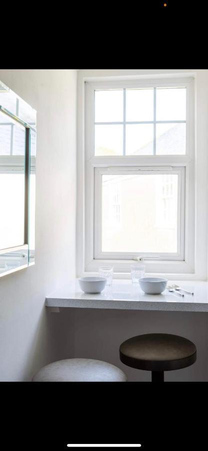 Driftwood Luxury Apartment Lyme Regis Kültér fotó